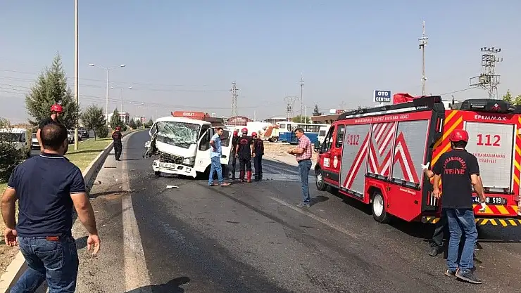 'Yakıt tankeri ile tır çarpıştı: 2 yaralı'