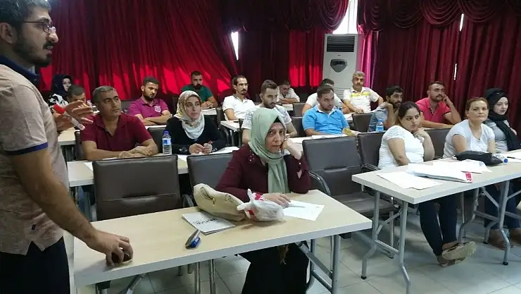 'MÜSİAD girişimcilik eğitim programları sürüyor'