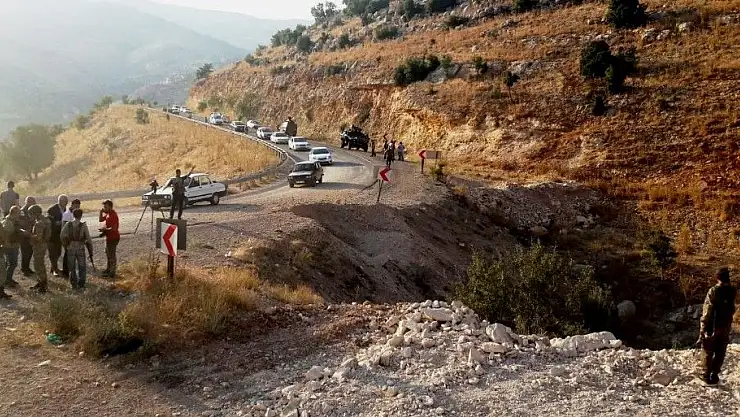 Adıyaman-Malatya karayolunda askeri aracın geçişi sırasında patlama