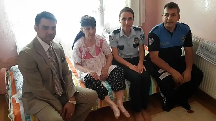 'Müdür Uçan şehit ailelerini yalnız bırakmadı'
