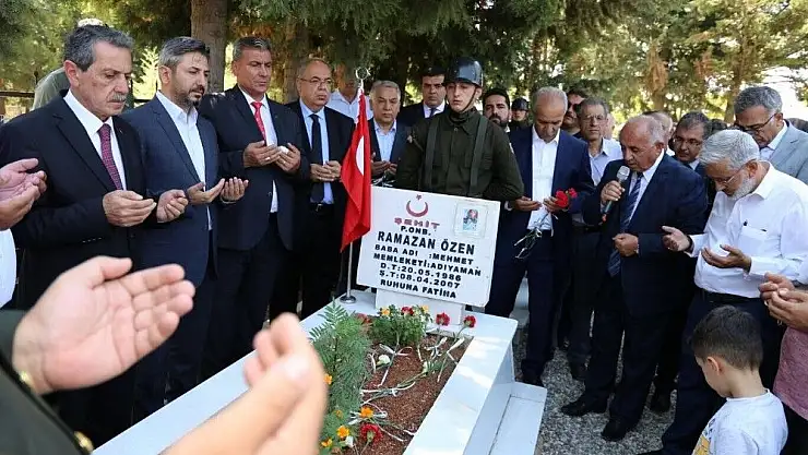 'Adıyaman´da şehitlik ve şehit aileleri ziyaret edildi'