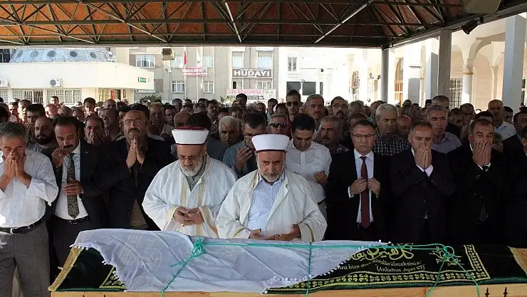 'AK Parti Milletvekili Serdar´ın acı günü'
