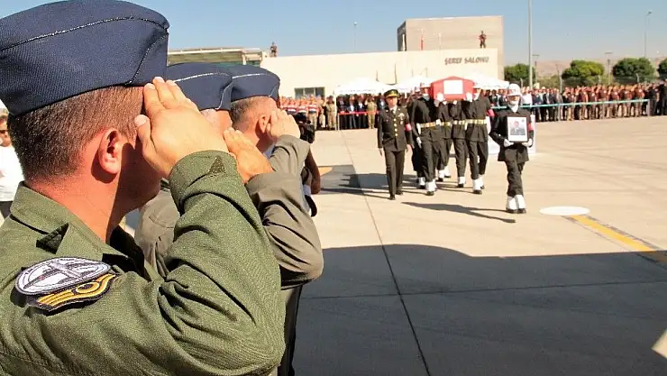 'Bingöl şehidi memleketine gönderildi'