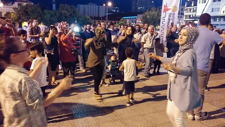 'Kahramanmaraş´tan Samsun´da dondurma şov'