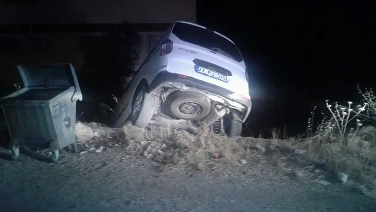 'Hafif ticari araç şarampole uçtu'