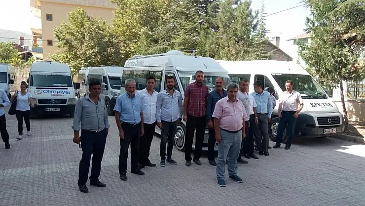 Malatya'da Servisçilerden `rüşvete hayır´ eylemi