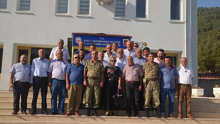 'Muhtarlardan Albay Öz´e ziyaret'