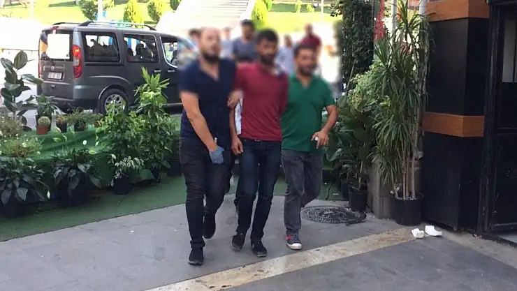'Uyuşturucu satıcı suçüstü yakalandı'