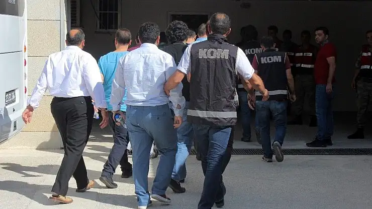 'Elazığ´daki FETÖ operasyonunda tutuklu sayısı 24 oldu'