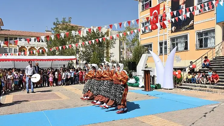 'Kahta´da İlköğretim Haftası kutlandı'