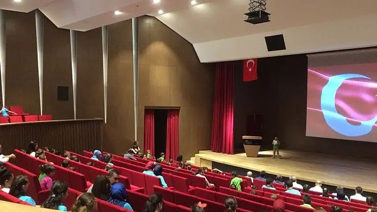 'Arapgir´de İlköğretim Haftası kutlandı'