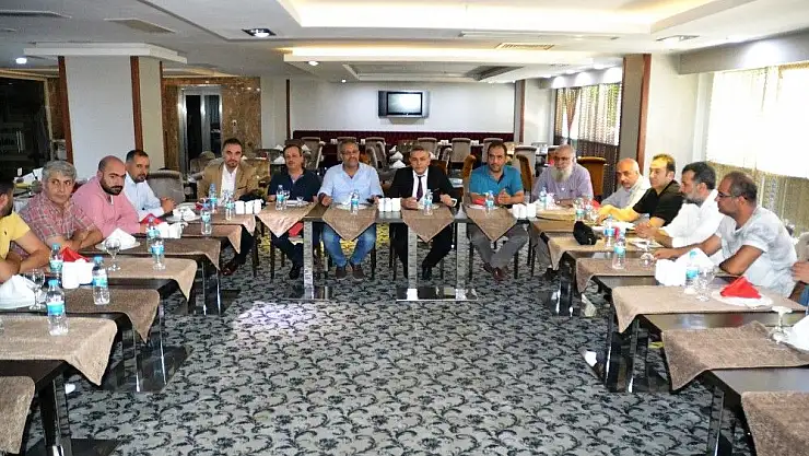 Matbaacılardan Sadıkoğlu´na destek sözü