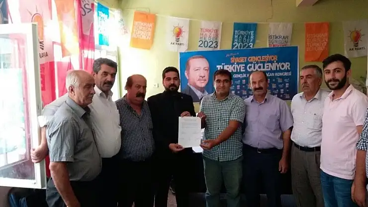'Tut ve Çelikhan ilçelerinde gençlik kolları başkanları değişti'