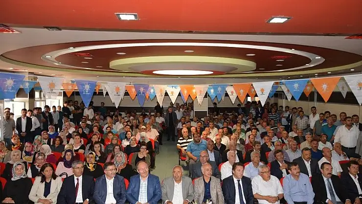 'AK Parti Suşehri İlçe Başkanlığına Uğurlu seçildi'