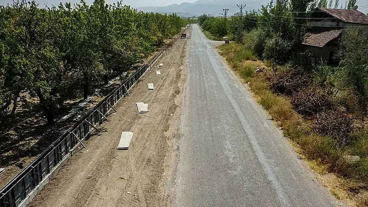 Büyükşehir Belediyesi baraj yolunu genişletiyor