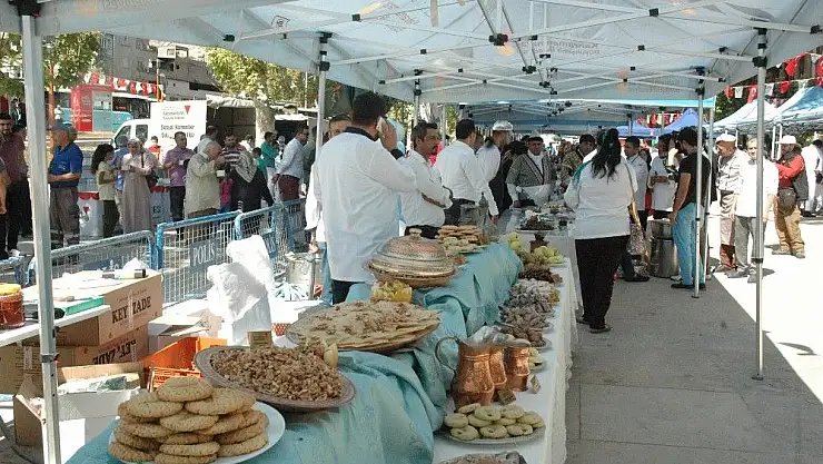 'Kahramanmaraş´ın yemekleri yarıştı'