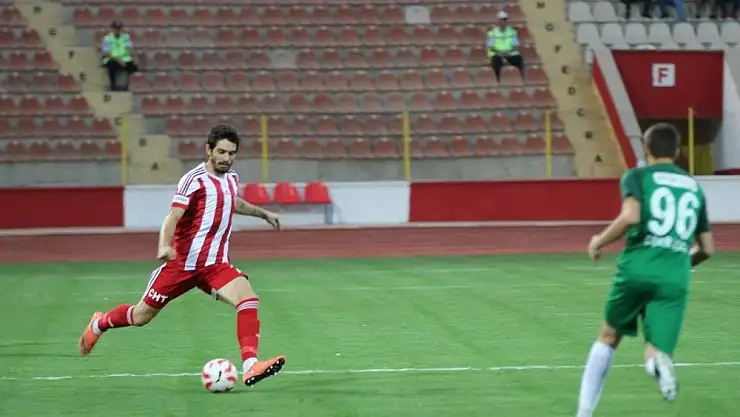 'TFF 2. Lig: Kahramanmaraşspor: 1 - SBS İnşaat Kırklarelispor: 2'