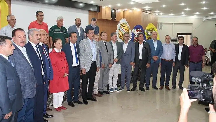 Adil  Gevrek´e güven tam