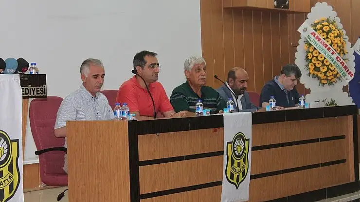 E.Yeni Malatyaspor´da Divan Kurulu´nun toplantısından birlik ve beraberlik mesajı