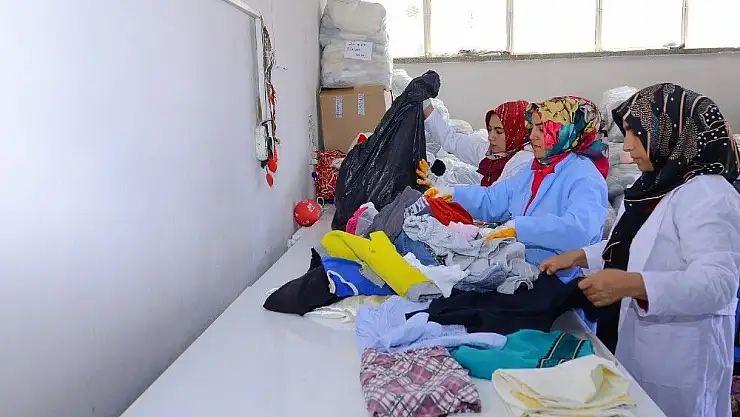 Malatya'da Unutulan eşyalar emniyet müdürlüğüne teslim edildi
