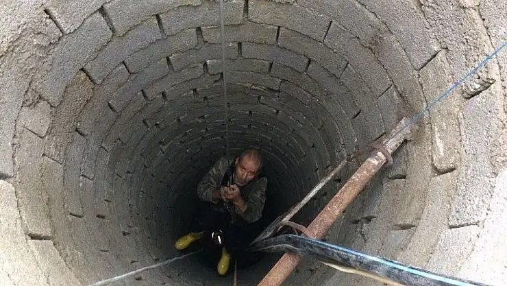 '12 metrelik kuyuya düşen yaşlı adam kurtarıldı'