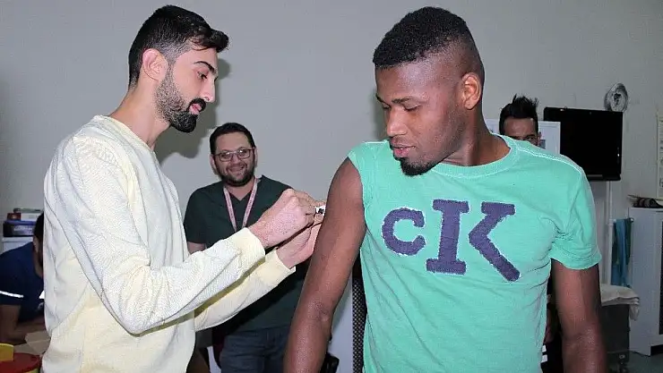 'Elazığsporlu futbolcular aşı oldu'
