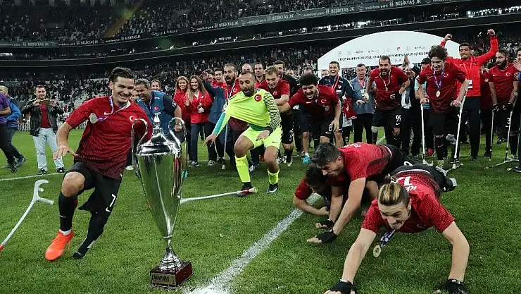 '(Özel Haber) Ampute Milli Takım kaleci Selim Karadağ´dan şampiyonluğun öyküsü'