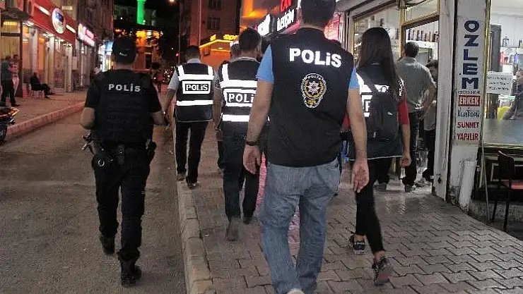 'Elazığ´da 9 ayda 35 bin 400 şahıs sorgulandı, 80 şüpheli yakalandı'