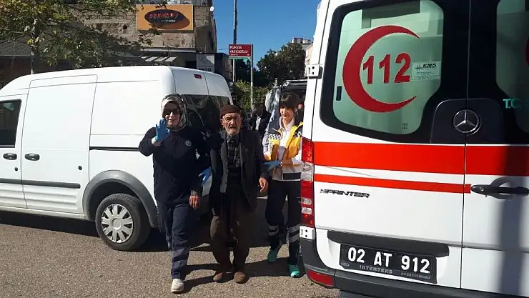 'Hafif ticari araç yayaya çarptı: 1 yaralı'