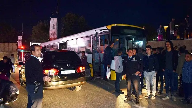 Malatya'da Freni boşalan otobüs paniğe neden oldu