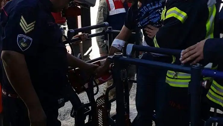 Malatya'da 35 metrelik vinçte kalp krizi geçirdi