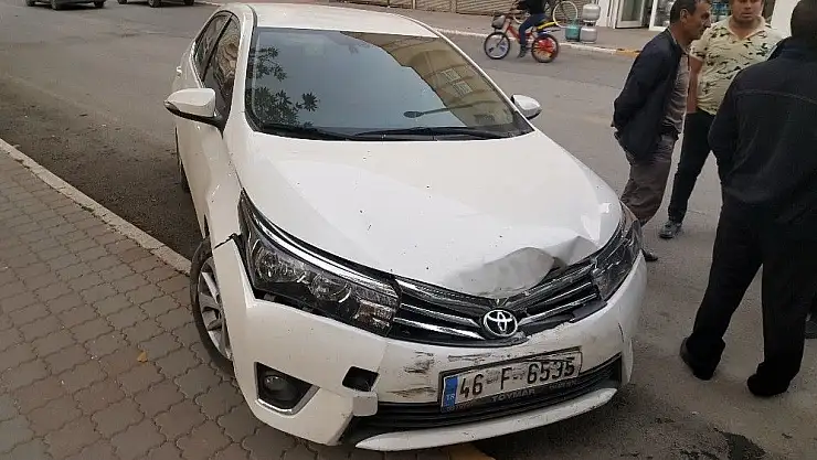 'Kontrolden çıkan kamyonet ağaca çarptı: 1 yaralı'