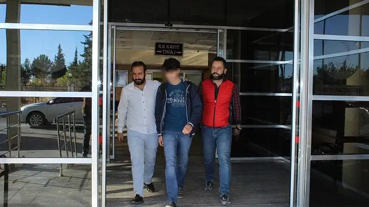 'Adıyaman merkezli 11 ilde eski askeri öğrencilere Bylock operasyonu'