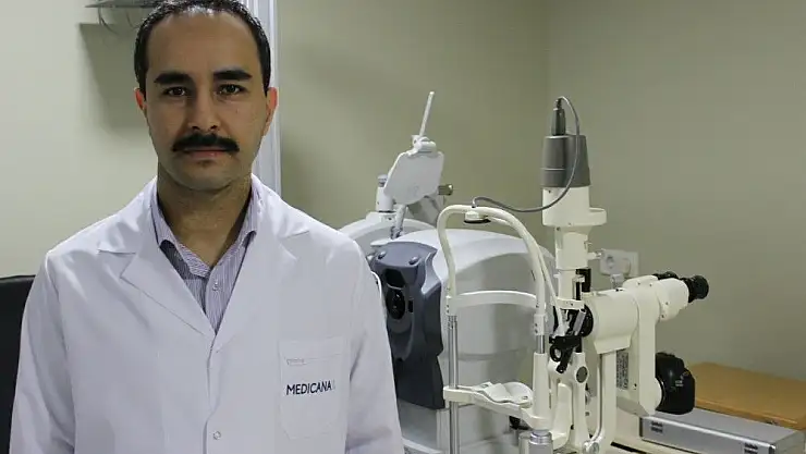 '''Çocukların göz muayeneleri okul döneminden önce yapılmalı'''