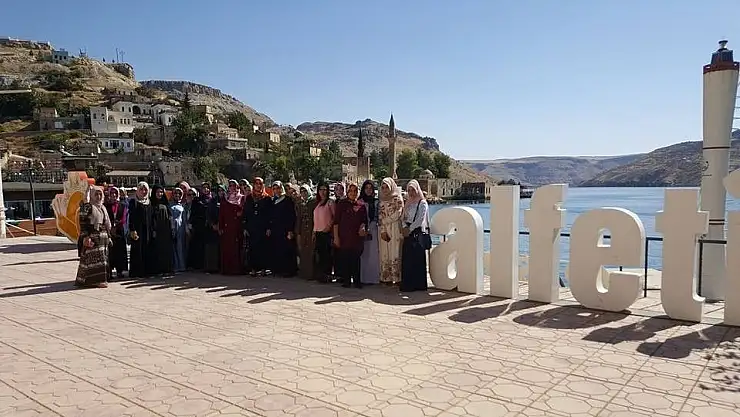 'Kursiyerlere Halfeti ve Şanlıurfa gezisi'