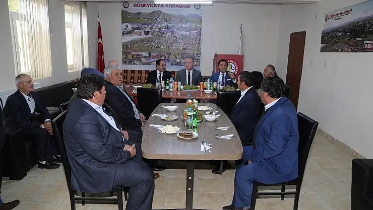 'Vali Gül, Yıldızeli´nde çeşitli temaslarda bulundu'