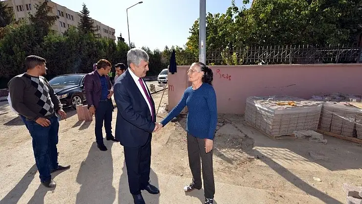Yeşilyurt´ta mahallelere modern kimlik kazandırılıyor