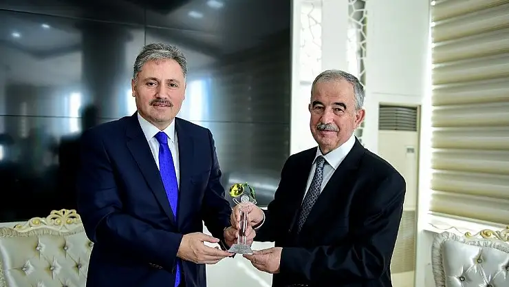 Bardakoğlu´ndan Malatya´ya övgü