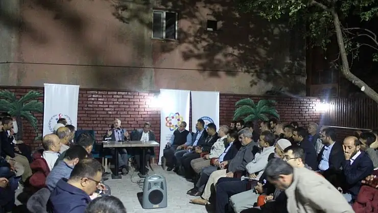 'Kahta´da eğitim söyleşisi düzenlendi'