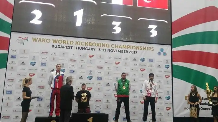 Büyükşehir Belediye sporcusunun büyük başarısı