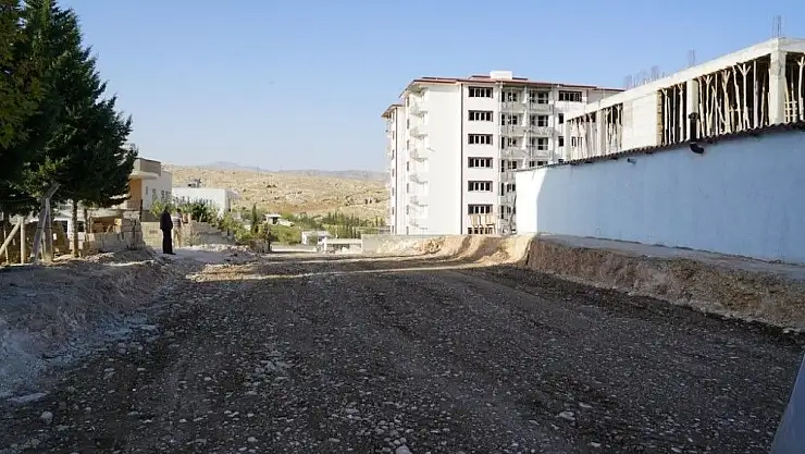 'Adıyaman Belediyesi asfalt çalışmalarına devam ediyor'