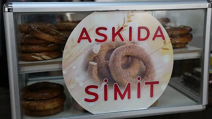 'CÜ´de ´Askıda Simit´ uygulaması'