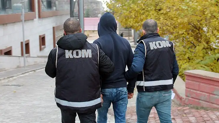 'Elazığ merkezli 6 ilde FETÖ/PDY operasyonu: 10 gözaltı'