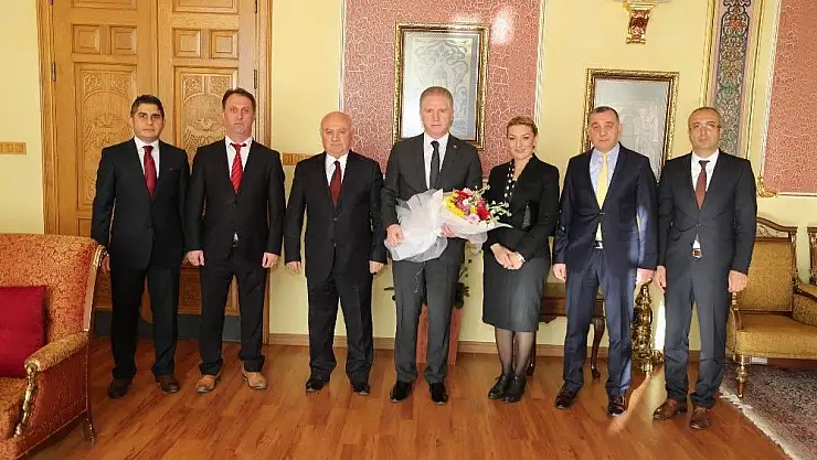 'Vali Gül: ''Sivas´a 400 milyonun üzerinde eğitimi yatırımı yapılıyor'''