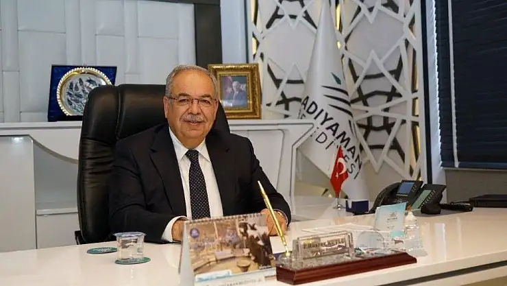 'Başkanı Kutlu Öğretmenler Gününü kutladı'