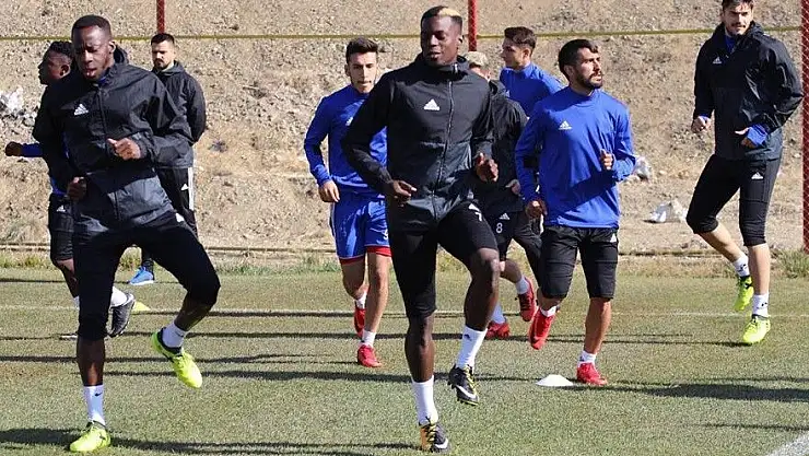 E.Yeni Malatyaspor taktik çalıştı