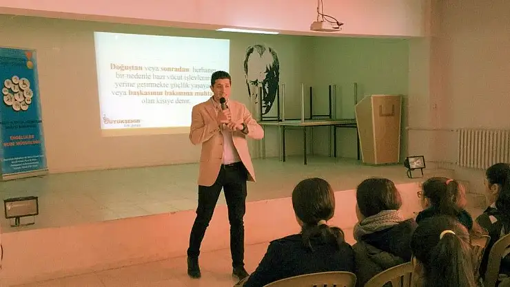 'Kahramanmaraş´ta 16 bin öğrenciye engellilerle iletişim eğitimi'