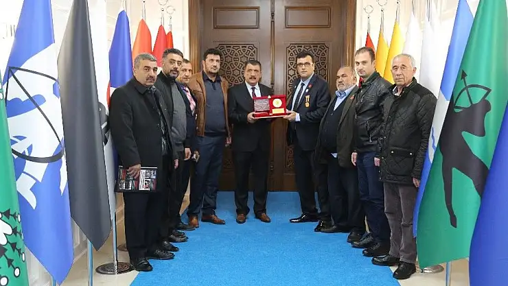 'Battalgazi Belediyesine hayırlı olsun ziyaretleri sürüyor'