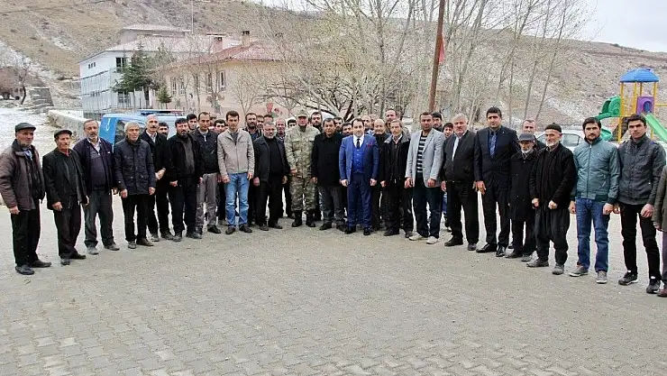 'Kaymakam Zengince Karabayır mahallesinde incelemelerde bulundu'