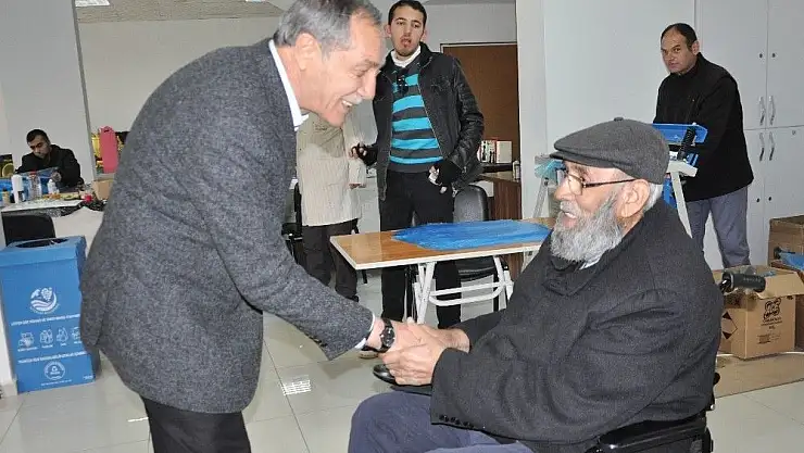 'Başkan Özdemir engellilerle bir araya geldi'